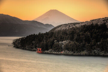 hakone shrine with mt.fuji torii