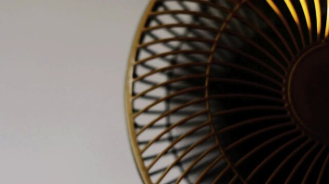 Refrigerio estivo - Ventilatore a elica vintage