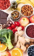 Food sources of natural antioxidants