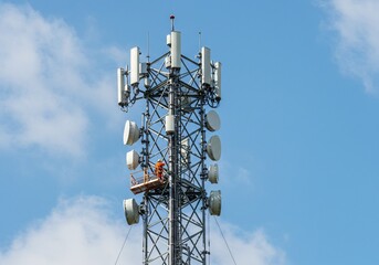 Cellular Tower Maintenance A High-Altitude View of 5G Infrastructure