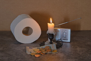 kit apagon radio dinero  papel  higienico