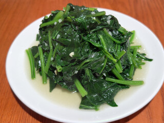 青菜炒め