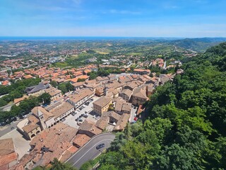 Obraz premium San Marino, Altstadt, Panorama und Sehenswürdigkeiten