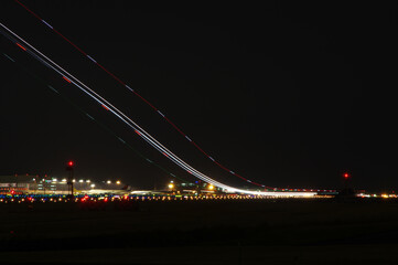 Obraz premium 夜の空港