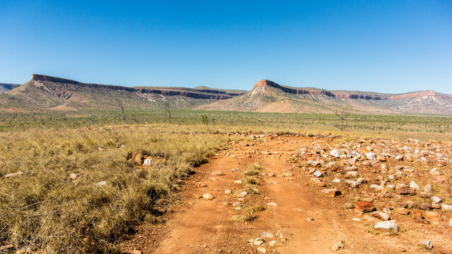 rough Road to Cockburn Ranges