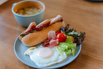 Healthy breakfast plate