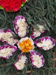 Beautiful colorful flower made of handmade paper, Hermosa flor  de colores de papel hecho a mano,(1).
