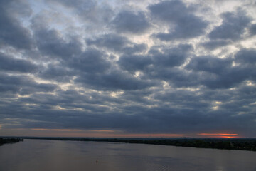 Die Stadt Bordeaux an der Garonne in Frankreich