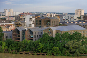 Die Stadt Bordeaux an der Garonne in Frankreich