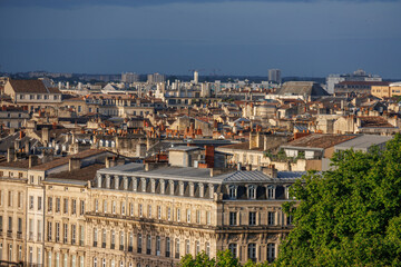 Die Stadt Bordeaux an der Garonne in Frankreich