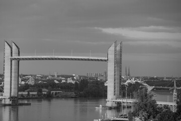Morgenstimmung an der Garonne bei Bordeaux