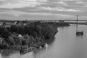 Morgenstimmung an der Garonne bei Bordeaux
