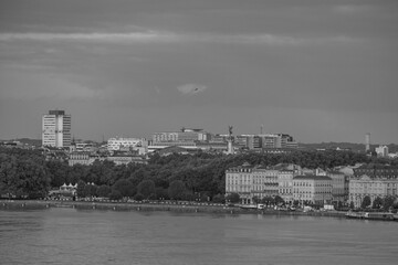Morgenstimmung an der Garonne bei Bordeaux