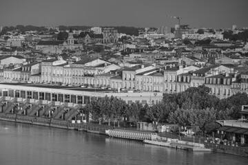 Morgenstimmung an der Garonne bei Bordeaux