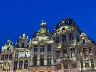 Fototapeta premium Illuminated Historic Buildings at Brussels Grand Place