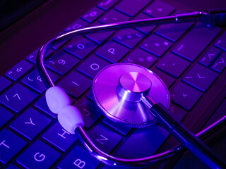 Online doctor, referrals, prescriptions and sick leave via the Internet concept