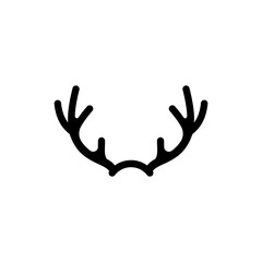 Obraz premium Deer Antlers from Front View Detailed Wildlife Close-Up