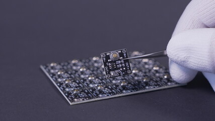 Electronic PCB switch with SMD components 