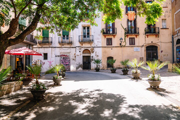 Fototapeta premium Plaça del Pallol Historischer Platz in Tarragona