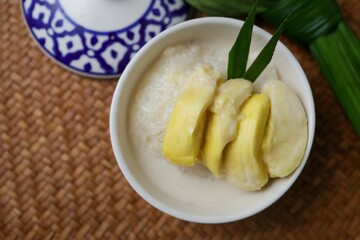 Durian and Sticky Rice in Coconut Milk,Durian and Sweet Sticky Rice in Creamy Coconut Milk