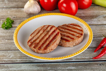Grilled tuna steak fillet medallion