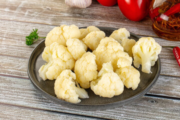 Vegan cuisine Steamed cauliflower cabbage