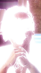 Outline Glow Vertical Motion Effect MOGRT 538