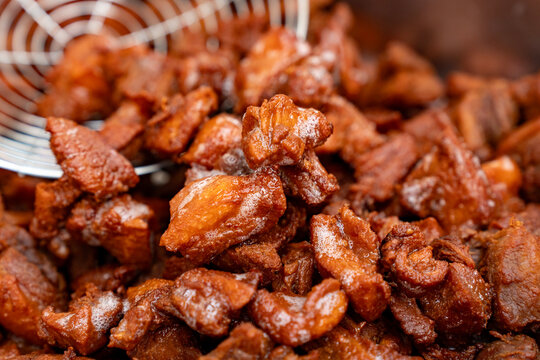 Fritada de cerdo crujiente y sabrosa  