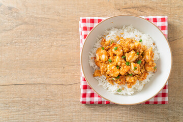 stir-fried shrimps with garlic and shrimps paste