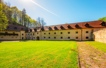 Medieval monastery Cerveny Klastor near Peak Tri Koruny or Trzy Korony in Pieniny National park in Slovakia and Poland © Zedspider