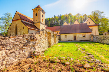 Medieval monastery Cerveny Klastor near Peak Tri Koruny or Trzy Korony in Pieniny National park in Slovakia and Poland © Zedspider