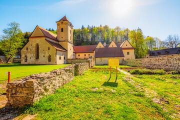 Medieval monastery Cerveny Klastor near Peak Tri Koruny or Trzy Korony in Pieniny National park in Slovakia and Poland © Zedspider