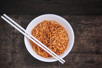 Gojujang instant noodles spicy sauce