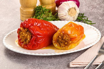 Stuffed bell pepper with meat