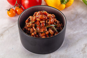 Black eye beans wutg tomato sauce