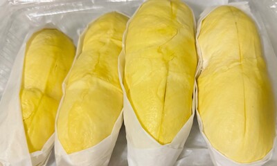 durian, Thai fruit, tropical fruit, exotic fruit, fruit, sweet, creamy, yellow, golden, ripe, delicious, dessert, snack, healthy, fresh, Asian food, Southeast Asian, king of fruits, Monthong, durian p