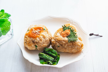 オートミール米化の焼おにぎり