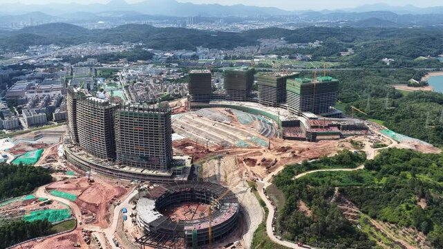 kyview of BYD Global Center in Pingshan, Shenzhen,a research hub with advanced labs, offices, and facilities, driving automotive innovation and new energy vehicle industry development