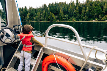 Bear watching sail trip at Pacific Rim National Park Reserve, Tofino, Vancouver Island, British Columbia, Canada