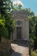 Mausoleo presso Affile - Roma - Lazio - Italia