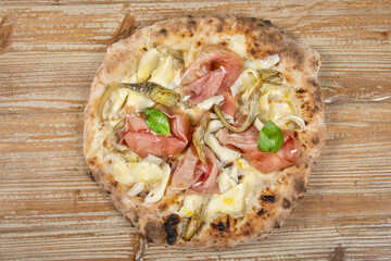 impasto pizza margherita Napoletana, ingredienti farina acqua lievito stesura lavorazione ripieno 