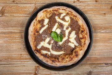 impasto pizza margherita Napoletana, ingredienti farina acqua lievito stesura lavorazione ripieno 