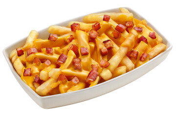 tigela com porção de batatas fritas com queijo cheddar e bacon isolado em fundo transparente