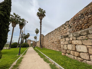 Vista del Alcazaba árabe de Mérida, fortaleza histórica en Extremadura