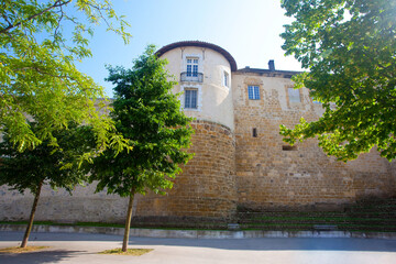 Chateau Vieux, Stary Zamek, Pireneje Atlantyckie, Bayonne, Francja, Chateau Vieux, Old Castle, Pyrénées-Atlantiques, Bayonne, France	