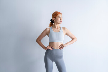 フィットネスをする女性