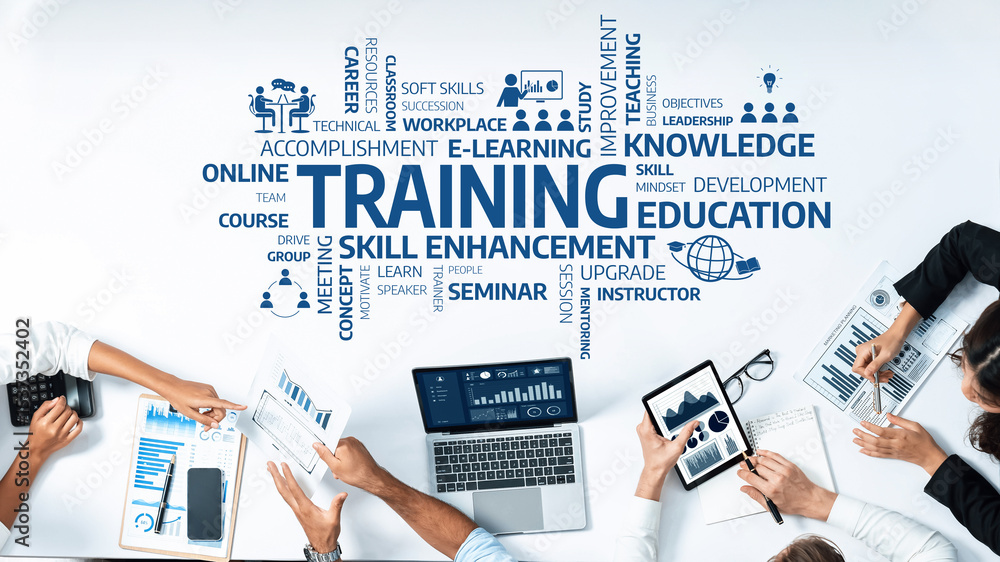Aufkleber this image showcases a collaborative training and education environment, emphasizing skill enhanceme