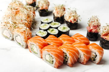 delivery of Japanese rice and fresh fish dishes