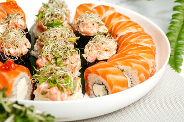 delivery of Japanese rice and fresh fish dishes