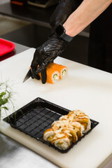 delivery of Japanese steel rolls made of rice and fresh fish